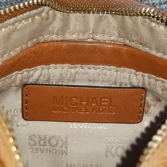 Michael Kors Wristlet Wallet - Picture 8 of 16